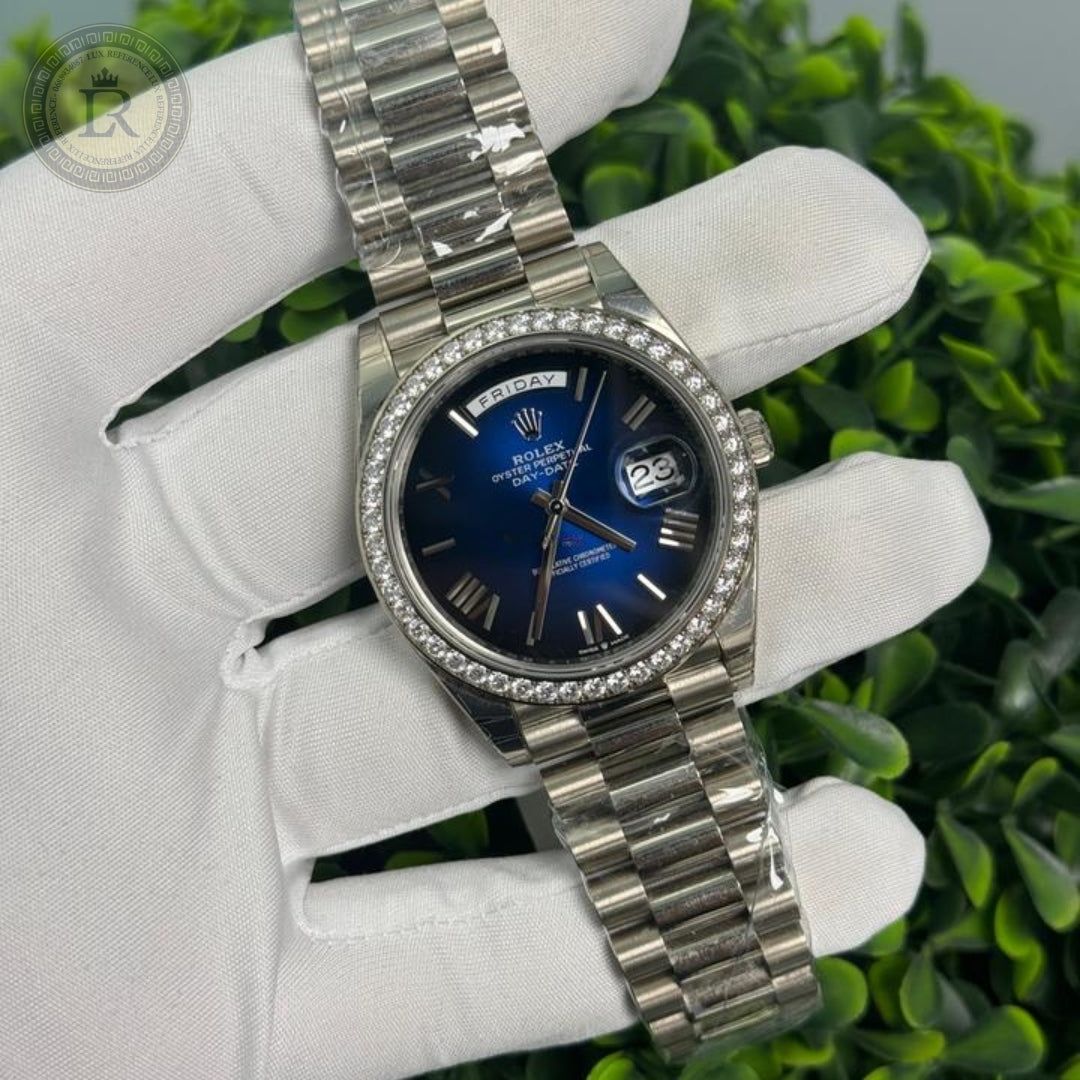 Meridian Presidential 36mm — White Gold, Diamonds, Ombré Blue