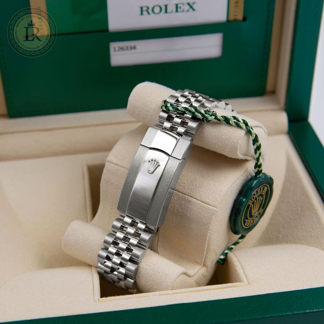 Meridian Classic Date 41 — Racing-Track Dial