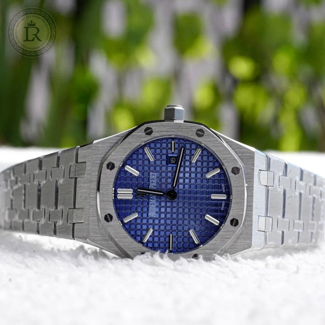 Meridian Octagon Sport — Blue Dial