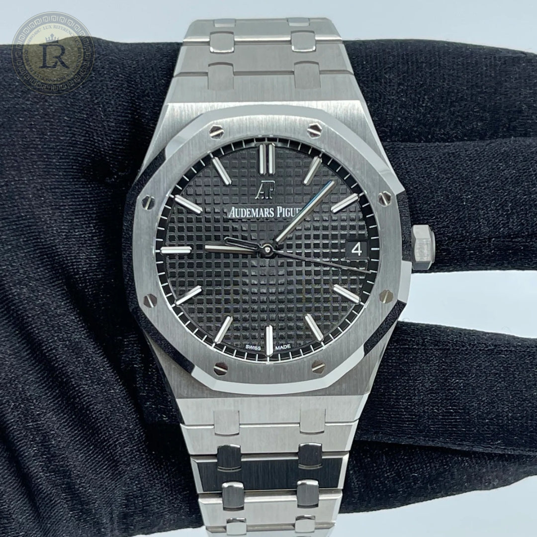 Meridian Octagon Sport — Black Dial