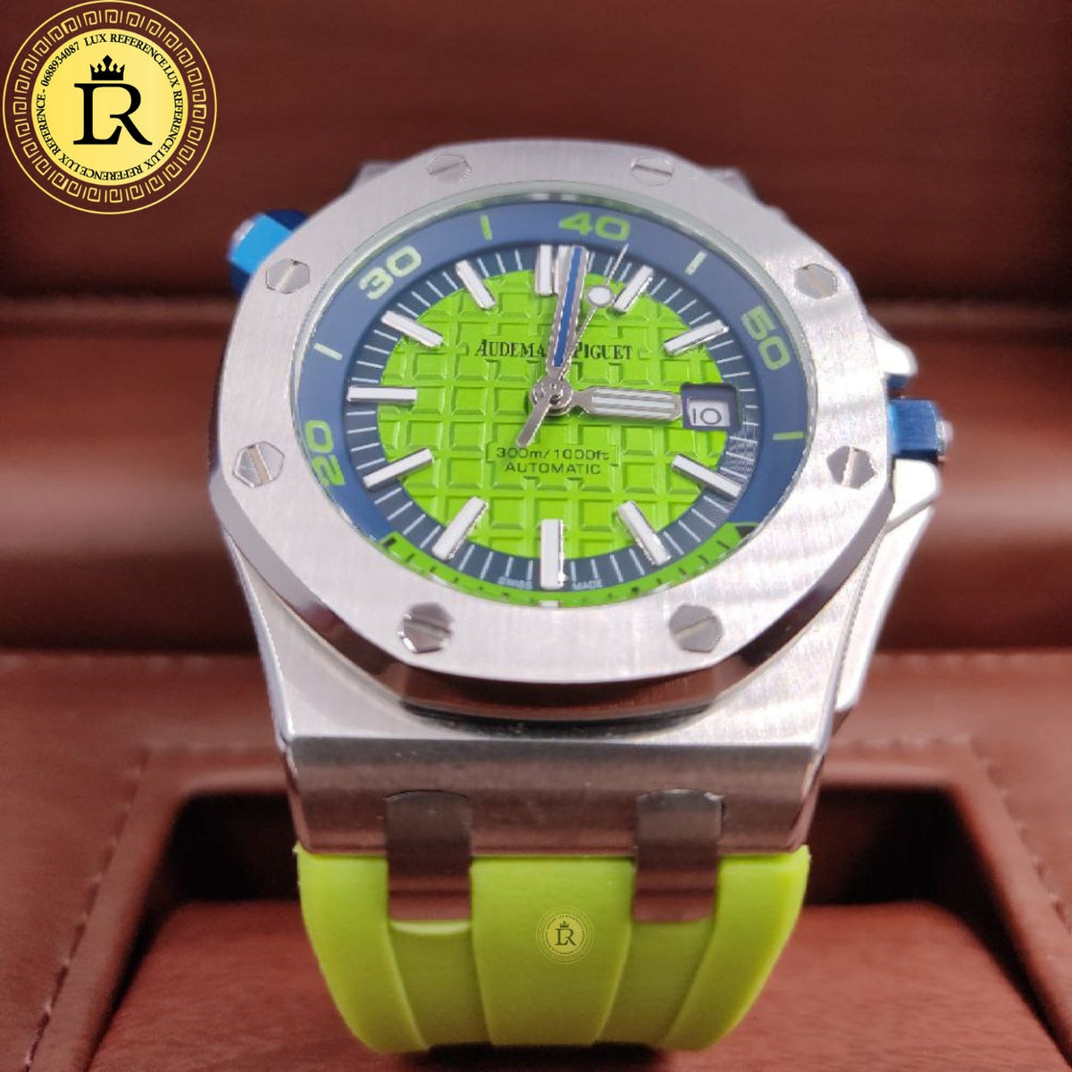 Meridian Offshore Diver 44mm — Green