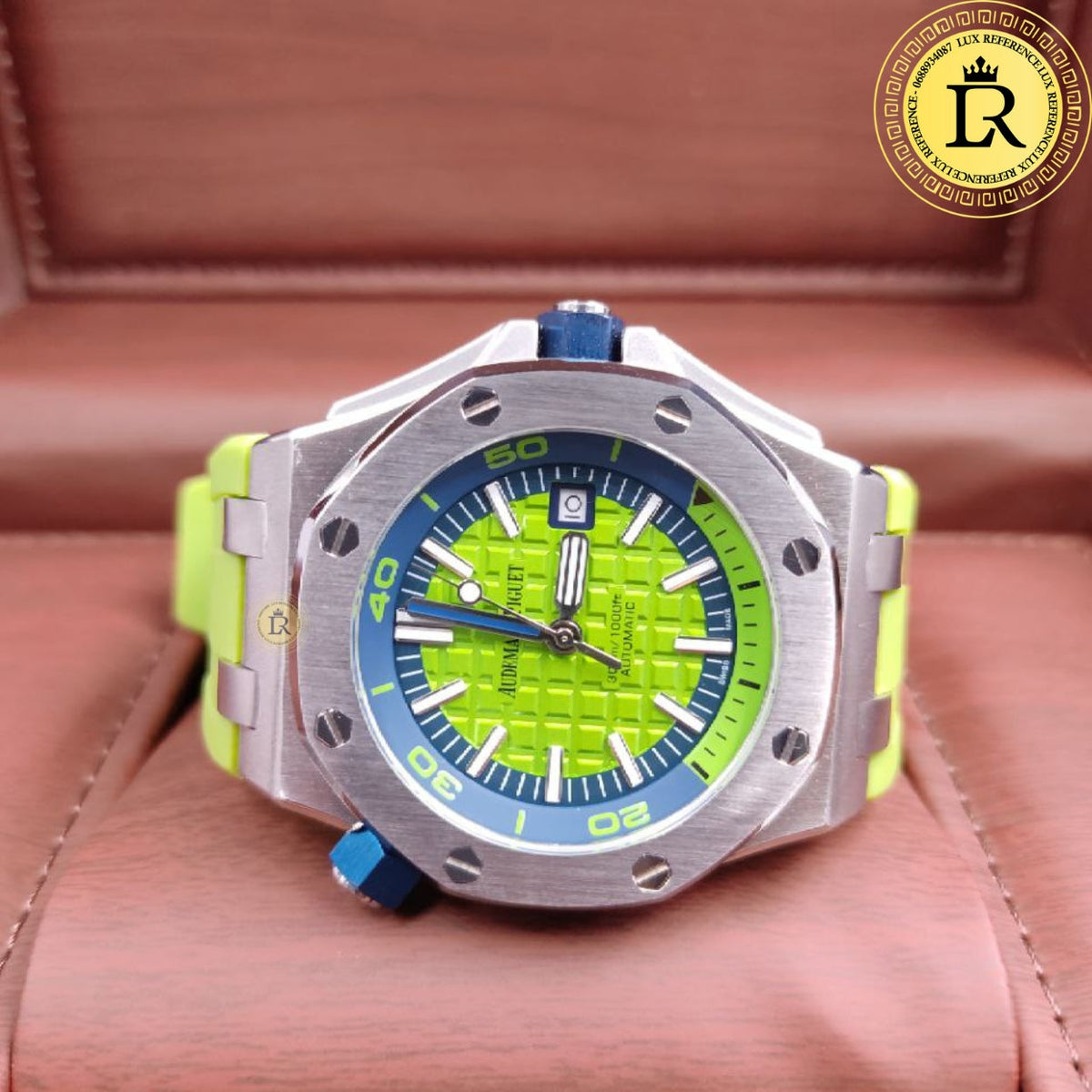 Meridian Offshore Diver 44mm — Green