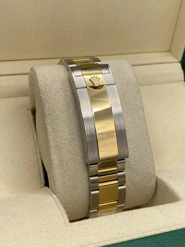 Meridian Diver Pro Date