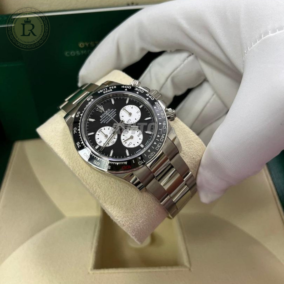 Meridian Racing Chronograph — White Gold