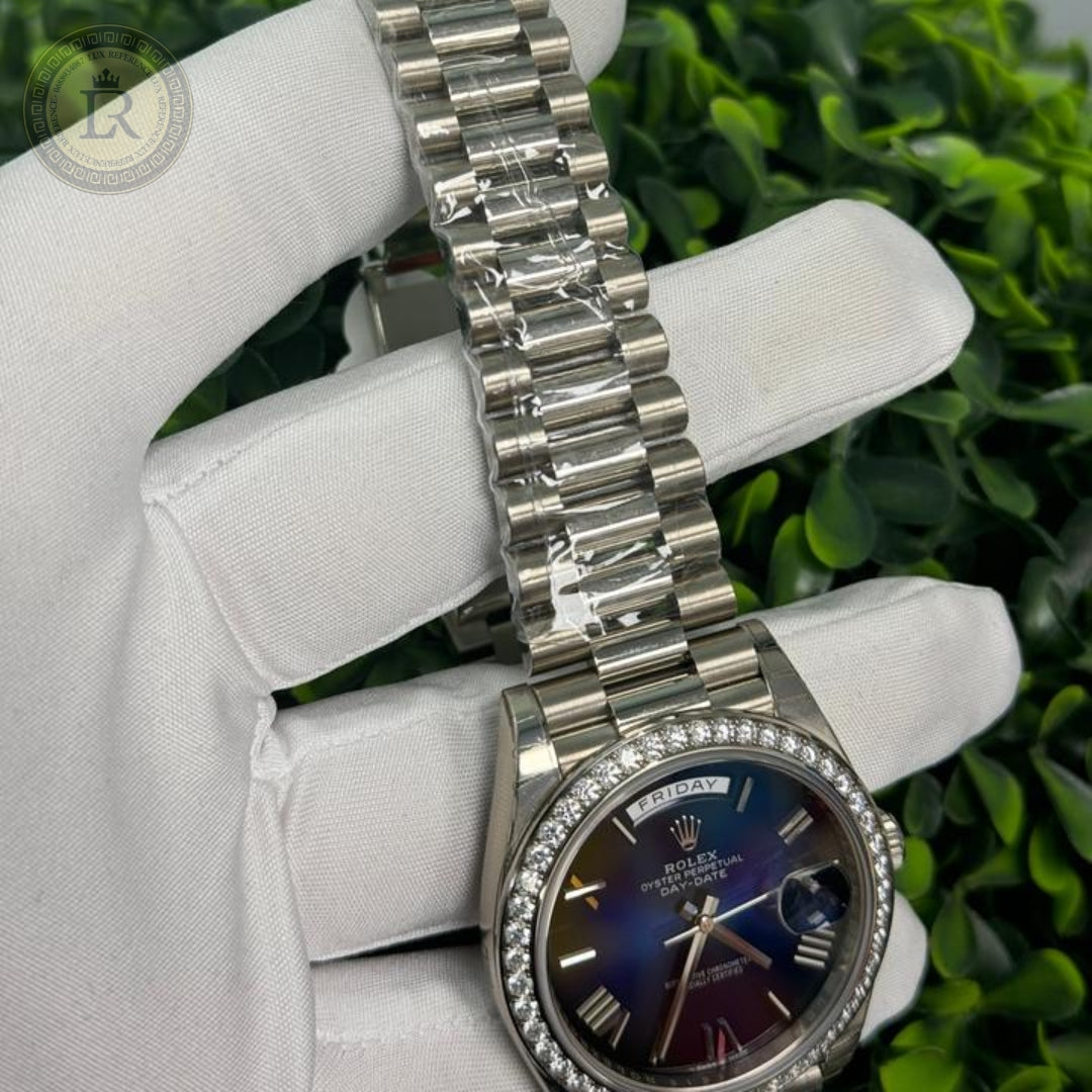 Meridian Presidential 36mm — White Gold, Diamonds, Ombré Blue