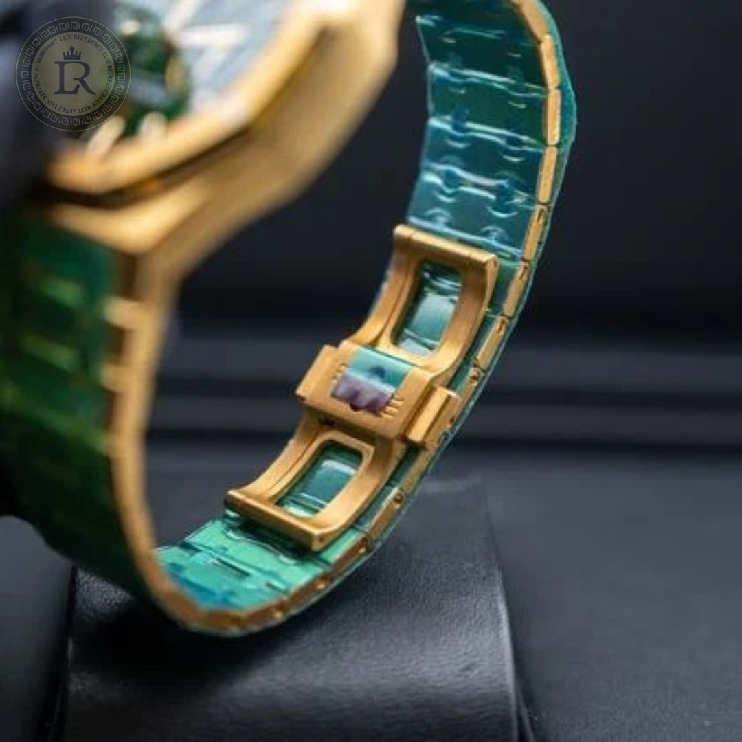 Meridian Octagon Sport Chronograph — Yellow Gold, Green Dial
