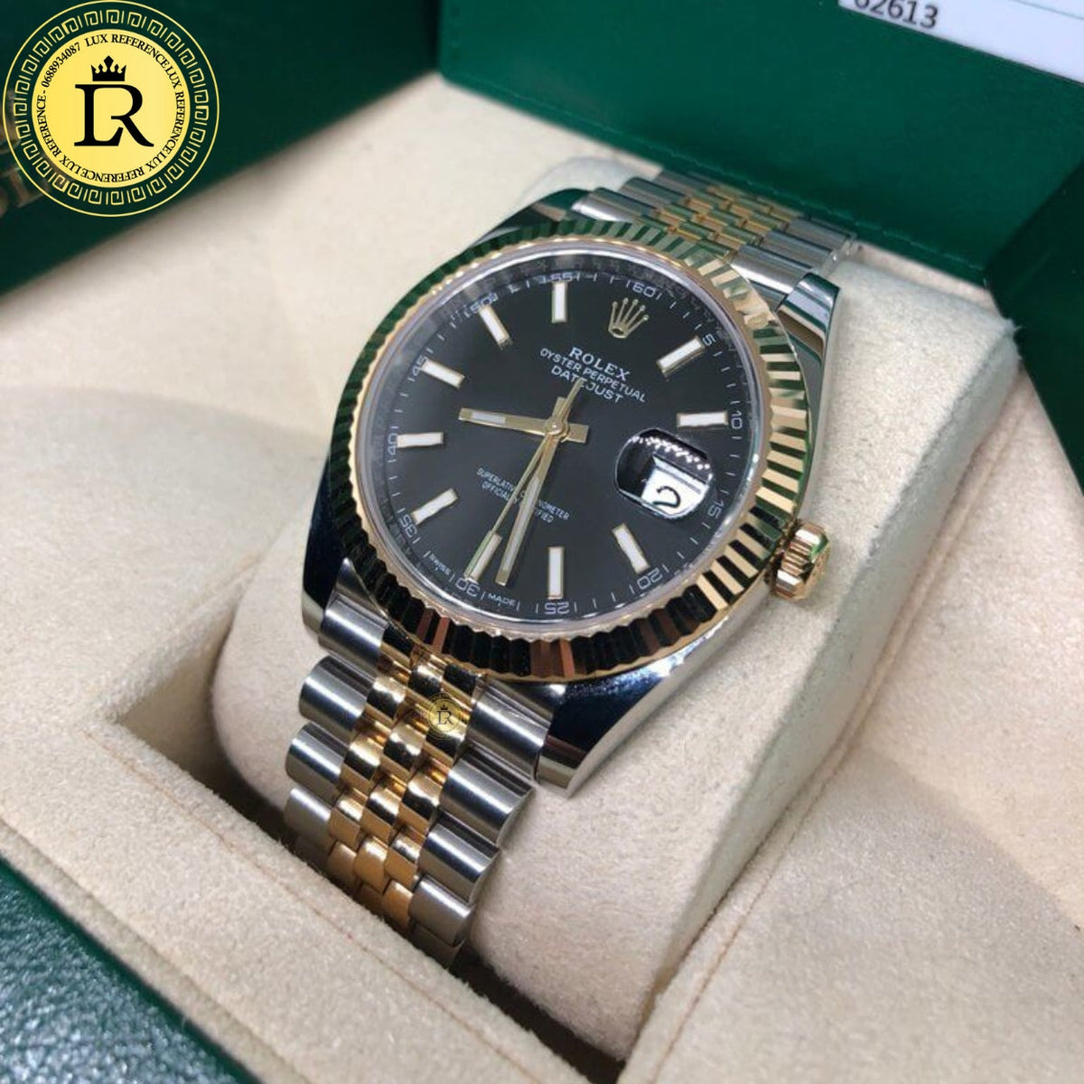 Meridian Classic Date 41mm — Black, Link Bracelet