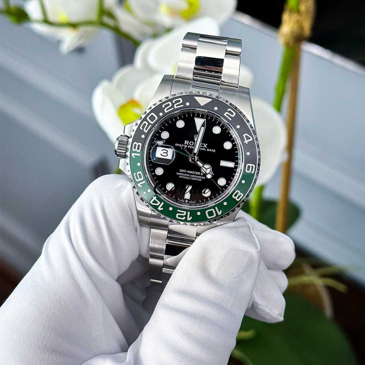 Meridian Everyday Classic — Green, Steel Case